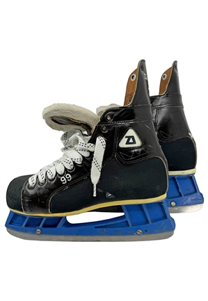 1984-85 Wayne Gretzky Edmonton Oilers Game-Worn & Dual Autographed Skates (Daoust & Edmonton Team Skate Shop LOAs • Conn Smythe)