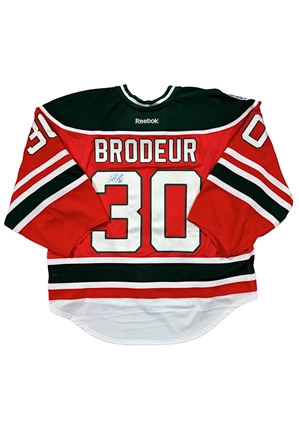 1/26/2014 Martin Brodeur NJ Devils NHL Stadium Series Game-Used & Autographed Jersey (Photo-Matched • Yankee Stadium • MeiGray)