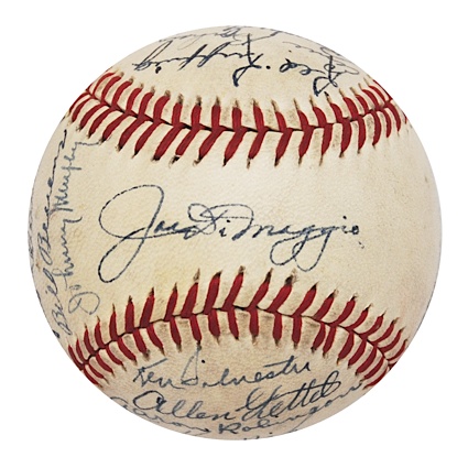 1946 New York Yankees Team Signed Baseball (JSA) 