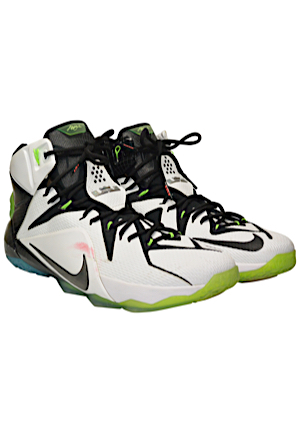 2014-15 Brandon Bass Boston Celtics Playoffs Game-Used Sneakers (Photo-Matched To 4/23/15 • Rare LeBron Celtics Green PE)