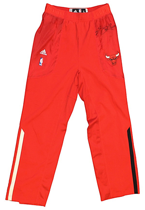 2011-12 Chicago Bulls Player-Worn & Autographed Warm-Up Pants Attributed To Derrick Rose (JSA)(CharitaBulls LOA)