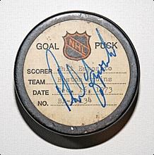 12/16/1973 Phil Esposito Boston Bruins Autographed Goal Puck (JSA)