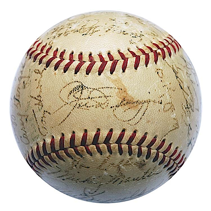 1951 NY Yankees Team Autographed Baseball (Mantle & DiMaggio) (World Champions) (JSA)