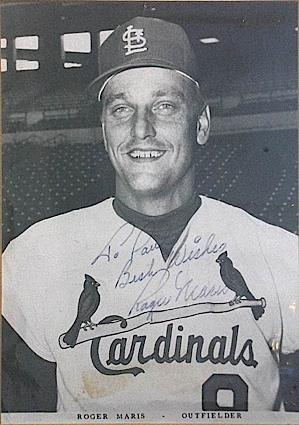 Framed Roger Maris St. Louis Cardinals Autographed Photo (JSA)