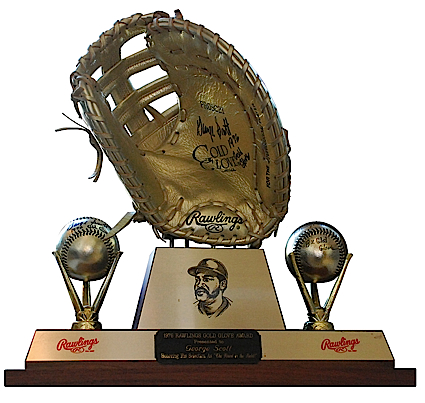 1976 George Scott Boston Red Sox Gold Glove Award (JSA)