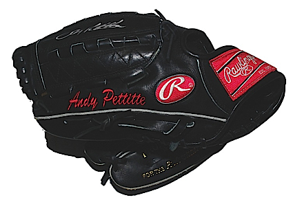 Andy Pettitte NY Yankees Game-Used & Autographed Glove (JSA)