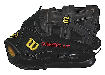 Circa 2001 Vladimir Guerrero Montreal Expos Game-Used & Autographed Glove (JSA)