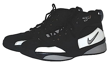2005-06 Tony Parker San Antonio Spurs Game-Used Sneakers