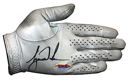Tiger Woods Tournament-Worn & Autographed Glove (JSA) (UDA) 