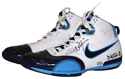 2007 Deron Williams Utah Jazz Game-Used & Autographed Sneakers (JSA)