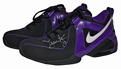 2005 Steve Nash Phoenix Suns Game-Used & Autographed Sneakers (MVP Season) (JSA)