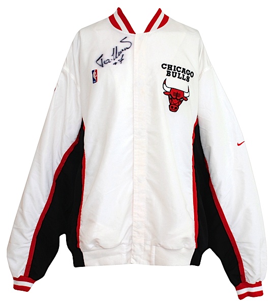 Lot Detail 1998 Toni Kukoc Chicago Bulls Worn Autographed Home Nba Finals Warm Up Jacket And Pants 2 Jsa Bulls Documentation