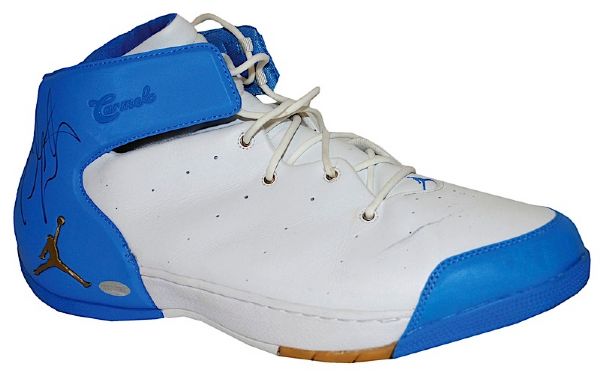 2004 Carmelo Anthony Denver Nuggets Game-Used & Autographed Sneaker (Steiner) (JSA)