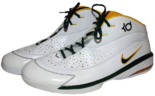 2007-2008 Kevin Durant Rookie Seattle Sonics Game-Used Sneakers