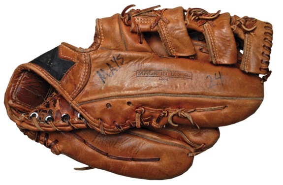 1967 Willie Mays San Francisco Giants Game-Used & Autographed Glove (Mays LOA) (Eskin LOA) (JSA)
