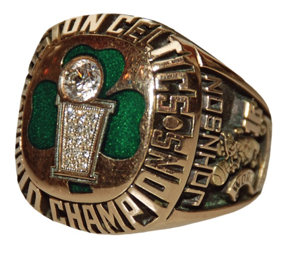 1986 Dennis Johnson Boston Celtics World Championship Player’s Ring with Box (Family LOA)