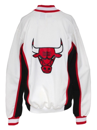 1989-1990 Chicago Bulls Worn Home Warm-up Jacket Attributed to Scottie Pippen 
