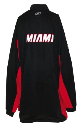 2005-2006 Shaquille ONeal Miami Heat Worn Road Warm-Up Jacket (Championship Season)