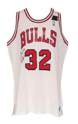 1990-91 Will Perdue Chicago Bulls Game-Used & Autographed Home Jersey (Sheri Berto Armband) (JSA)