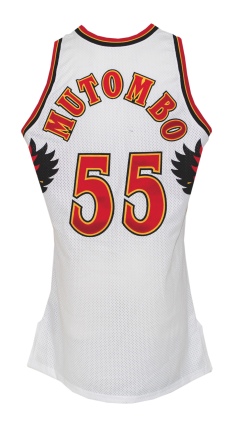 1998-99 Dikembe Mutumbo Atlanta Hawks Game-Used & Autographed Home Jersey (JSA)