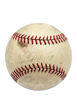 1938-39 NY Yankees Team Autographed Baseball with Lou Gehrig (His Final Two Years) (JSA)