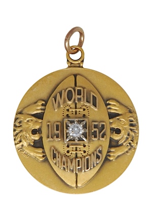 Detroit Lions 1952 World Championship 30th Anniversary Diamond Pendant