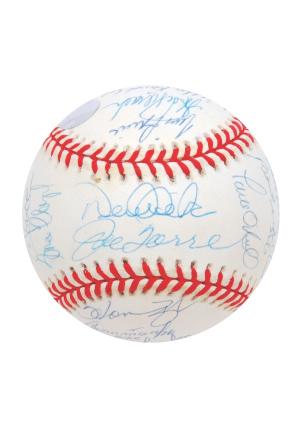1998 NY Yankees World Championship Team Autographed Baseball (Full JSA LOA)(125-50 Season)  