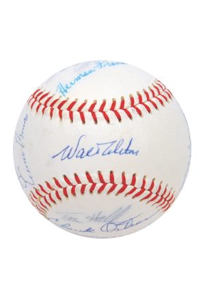 1967 National League All-Star Team Autographed Baseball with Clemente (JSA) 