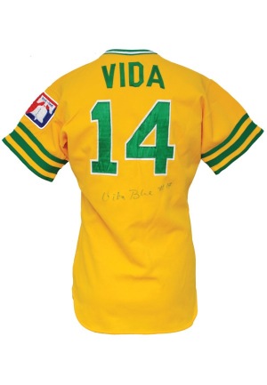1976 Vida Blue Oakland Athletics Game-Used & Autographed Home Jersey (JSA)