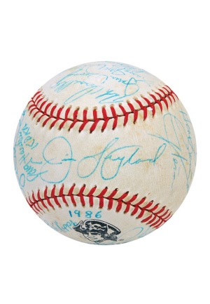 1986 Pittsburgh Pirates Team Autographed Baseball with Bonds Rookie (JSA)