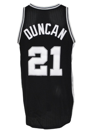 1999-2000 Tim Duncan San Antonio Spurs Game-Used Road Jersey