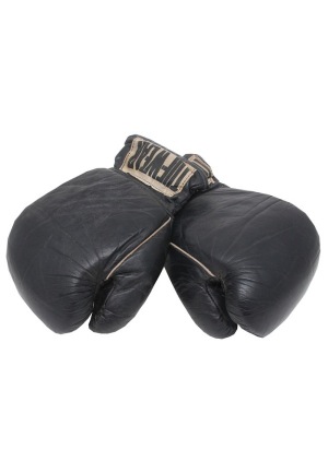 3/1/1978 Sugar Ray Leonard Fight Worn Gloves vs. Art McKnight (8th Pro Fight - TKO in 7)(Great Provenance)