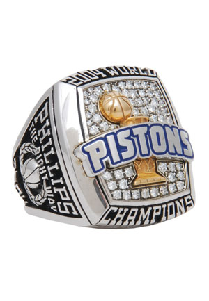 2004 Detroit Pistons World Championship Ring with Presentation Box (Pistons Employee LOA)