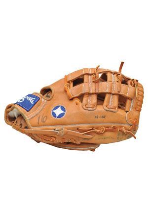 1986 Dwight "Doc" Gooden NY Mets Game-Used Glove (Championship Season • Esken LOA)