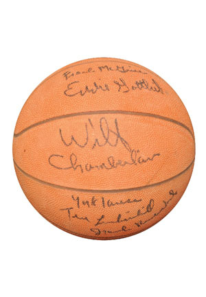 1961-62 Philadelphia Warriors Team Autographed Basketball (JSA)