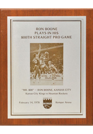 2/14/1978 Ron Boone "Mr. 800" 800th Consecutive Pro Game Award Plaque (Boone LOA)