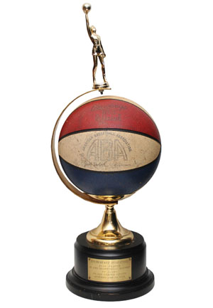 1/19/1973 Zelmo Beaty 15,000 Career Points Trophy with Game-Used Basketball