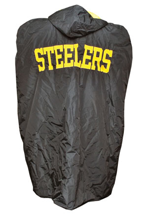 Early 1970s Pittsburgh Steelers Cold Weather Sideline Cape Attributed to Mike Webster (Letter of Provenance)