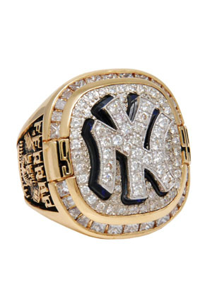 Lot Detail - 1999 New York Yankees World Championship “A” Ring with ...