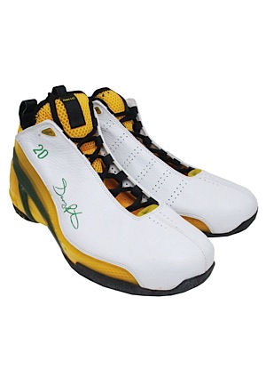 Gary Payton Seattle SuperSonics Game-Used Sneakers (Great Provenance)