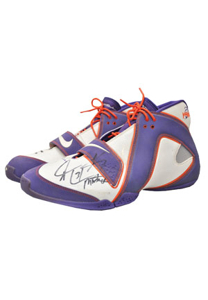 Shawn Marion Phoenix Suns Game-Issued & Autographed Sneakers (JSA • Great Provenance)