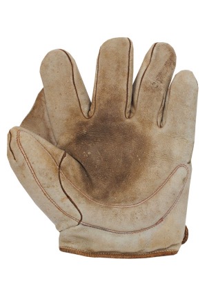 Circa 1890-1910 Spalding White Leather Crescent Padded Fielders Glove