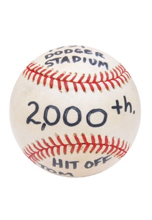 7/5/1991 Gary Carter 2,000th Hit Game-Used Baseball Signed by Pitcher of Record Tom Glavine (JSA • Carter Family LOA)
