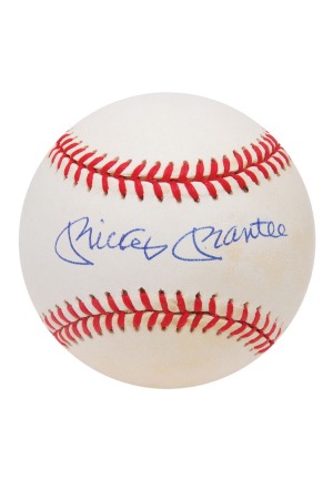 Mickey Mantle Single Signed Baseball (JSA)