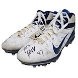 11/18/2012 Rob Gronkowski New England Patriots Game-Used & Twice-Autographed Cleats (JSA • Photomatch • 2-TD Game)