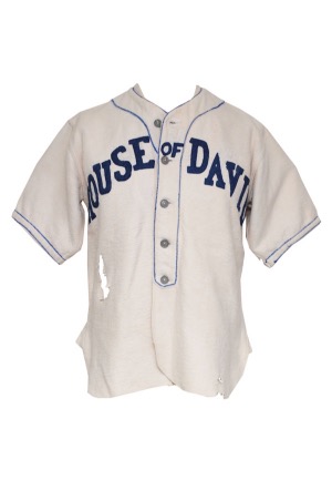 1923 House of David Baseball Team Game-Used Full Uniform & Stirrup Socks (3)