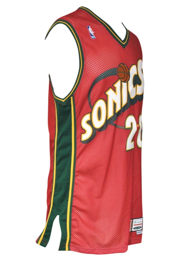 Lot Detail - 1999-2000 Gary Payton Game Issued Seattle SuperSonics Red  Jersey