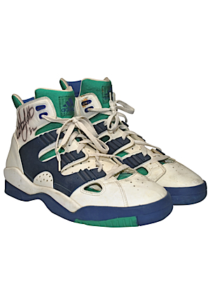 Christian Laettner Game-Used & Autographed Sneakers (JSA)
