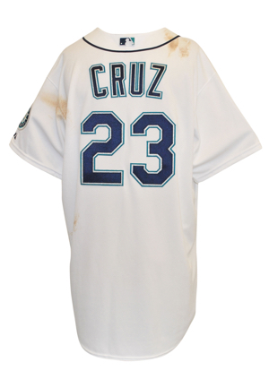 4/22/2015 Nelson Cruz Seattle Mariners Game-Used Home Jersey (MLB Hologram • Photo-Matched)