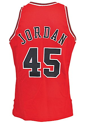 1994-95 Michael Jordan Chicago Bulls Game-Used & Autographed Road Jersey (Rare "Im Back" No. 45)